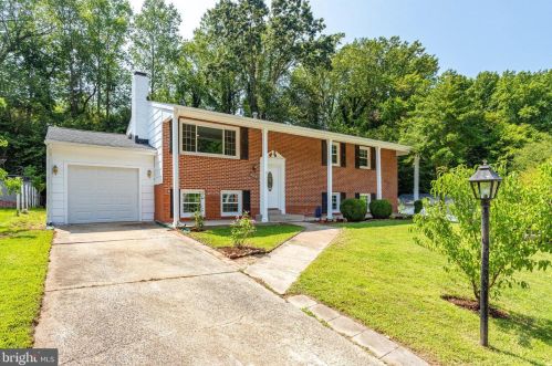 2263 Spinnaker Ct, Woodbridge, VA 22192-2129