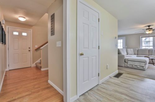 32 Barbara Ln, Hudson NH  03051-3770 exterior