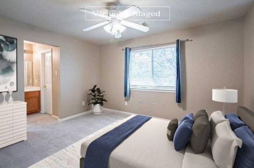 4029 Canyon Glen Cir, Austin TX  78732-2181 exterior
