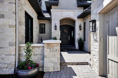 9072 Vassar Ave, Denver, CO 80231-7634