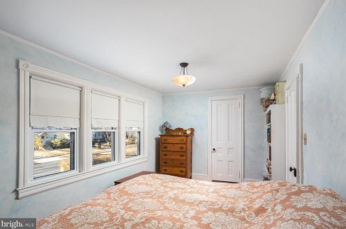 229 Mt Lucas Rd, Princeton NJ 08540-1906 exterior