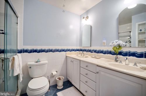 15300 Beaufort Pl, Silver Spring MD  20905-4202 exterior