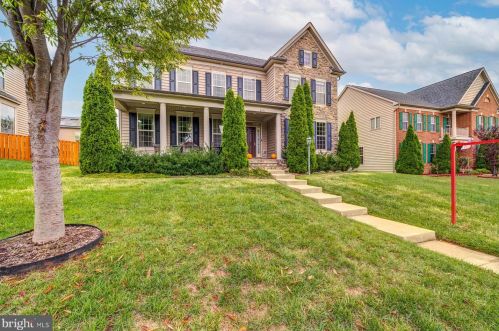 2196 Port Potomac Ave, Woodbridge, VA 22191-3089
