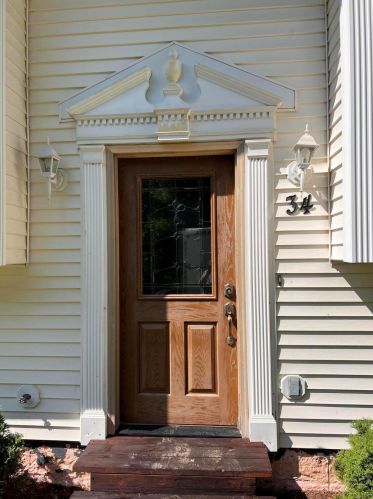 34 Tallwood Dr, Milford, ME 04461-3319