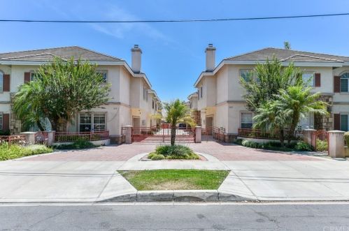 215 Duarte Rd, Arcadia, CA 91006-3943