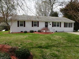 4028 Forresthills Dr, Portsmouth, VA 23703-2008