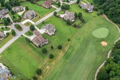 300 Harmony Grv Ln, Jefferson GA  30549-7925 exterior