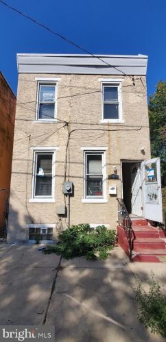 781 Mount Vernon St, Camden, NJ 08103-2407