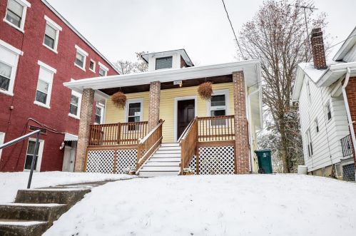 3634 8th St, Cincinnati, OH 45205-2144