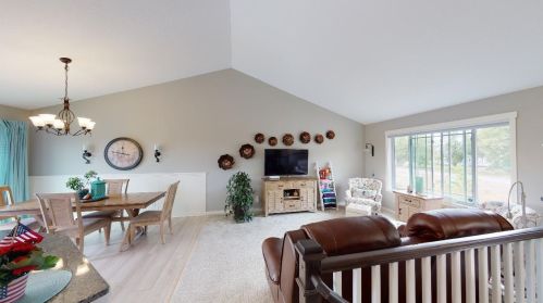 28268 120th St, Zimmerman, MN 55398