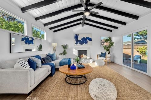 22721 Ladeene Ave, Torrance CA  90505-3440 exterior