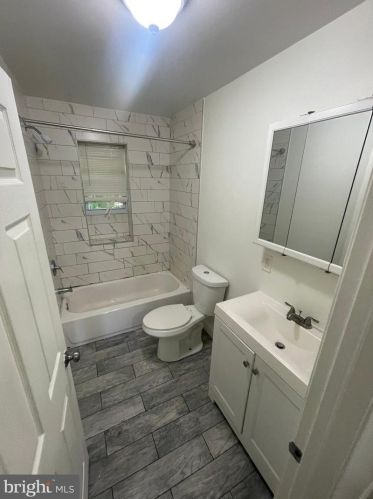 2819 13 St, Philadelphia PA  19133-1208 exterior