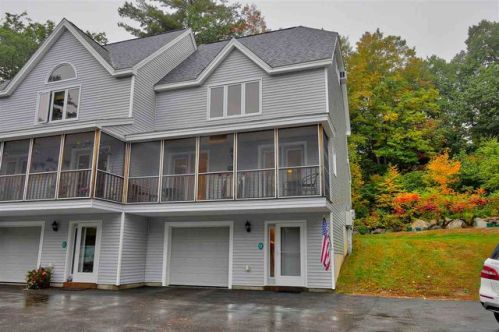 55 Collins Landing Rd, Weare, NH 03281-4016