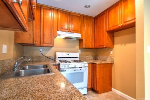 1001 Grant St, Santa Ana, CA 92701-6564