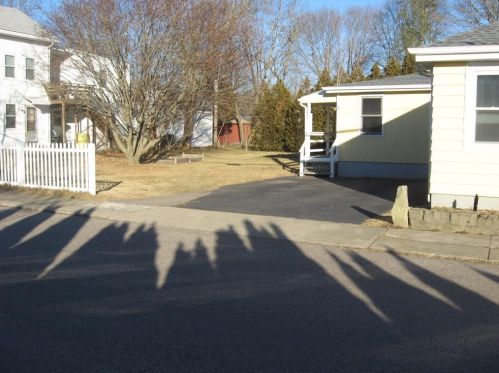 3 Dayton St, Westerly, RI 02891-1603