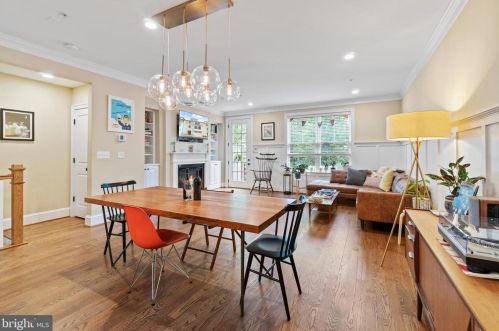 8916 Ct Way, Silver Spring MD 20910-2276 exterior