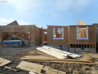 718 Lincoln St, Carlton, OR 97111-9474