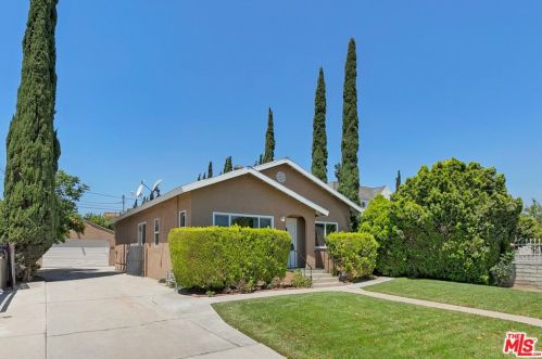 245 Lamer St, Burbank, CA 91506-2731