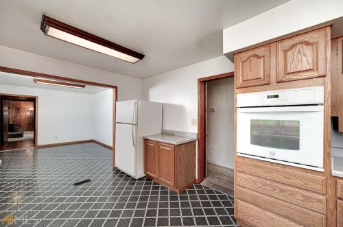 15 Highland Blvd, Stockbridge GA  30281-4654 exterior