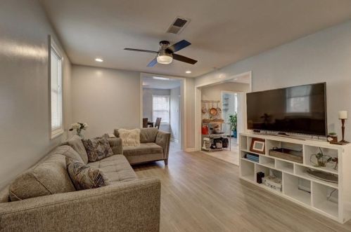 1416 Graymont Dr, Atlanta, GA 30310-3924