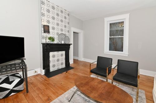 2612 Hemlock St, Cincinnati OH  45206-1608 exterior