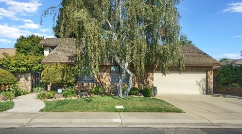 536 Hampton Dr, Lodi, CA 95242-3548