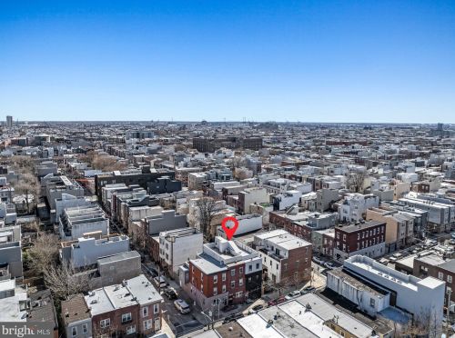 1155 18th St, Philadelphia PA  19146-3052 exterior