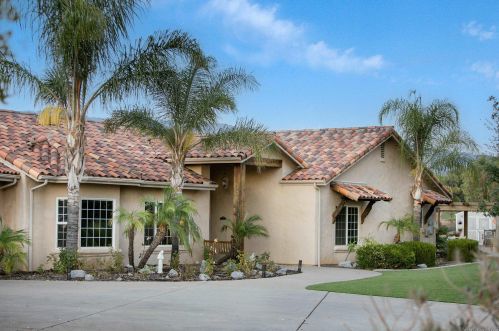 30414 Toronga Way, Valley Center, CA 92082-5245