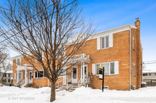 1140 Pine St, Glenview, IL 60025-2945
