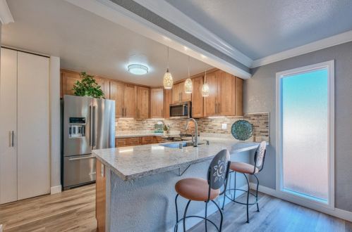 2224 Almaden Rd, San Jose, CA 95125-2101