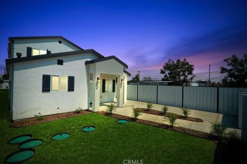 10061 Portola Ave, Bloomington, CA 92316-2032