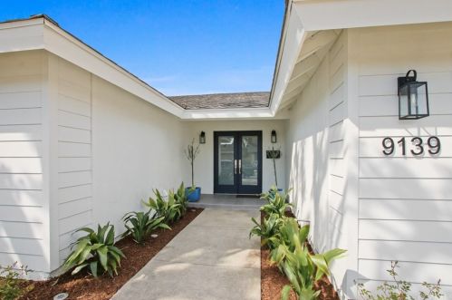9139 Caladium Ave, Santa Ana, CA 92708-1420