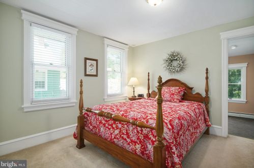 115 Lafayette Ave, Haddonfield NJ 08033-3332 exterior