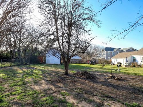 312 6th St, Irving TX  75060-4118 exterior