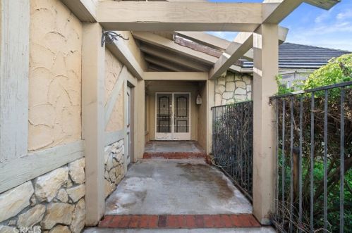 18057 Mount Norby Cir, Santa Ana, CA 92708-5714