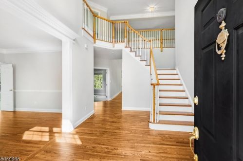 58 Kim Ln, Hackettstown NJ  07840-5623 exterior