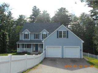 18 Ricker Rd, Hampstead, NH 03841-2293