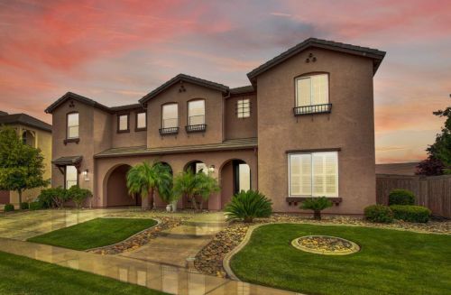 8256 Bonito Cir, Elk Grove, CA 95757-6273