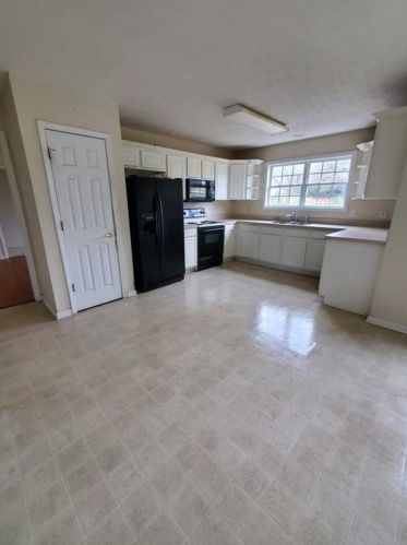 1930 Michael Rd, Monroe, GA 30656-4377