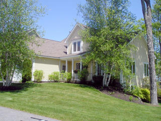 50 Drew Ln, Laconia, NH 03246-2090