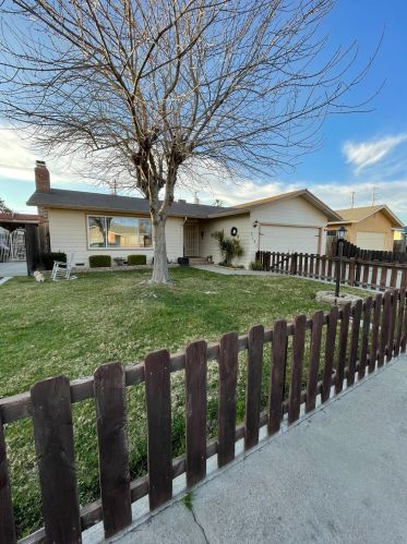 3131 Kellogg Ave, Turlock, CA 95382-1217