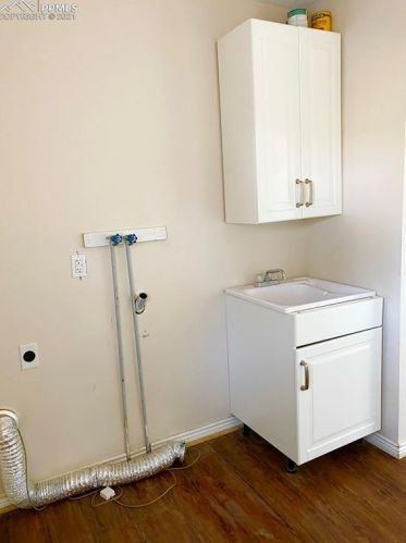 6760 Pine Ln, Parker CO 80138-8716 exterior