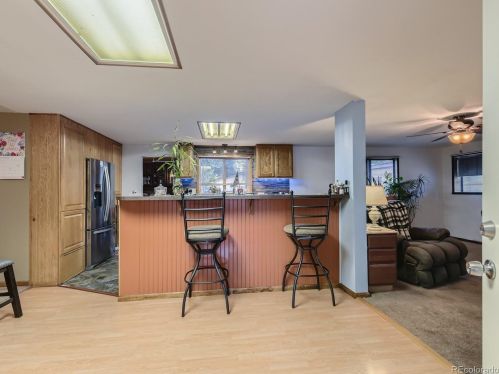 418 Willow Dr, Denver CO  80603-5761 exterior