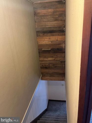 226 Bacon St, Primrose PA 17901-3985 exterior