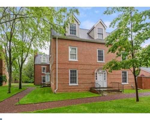 55 Governors Ln, Princeton, NJ 08540-3671