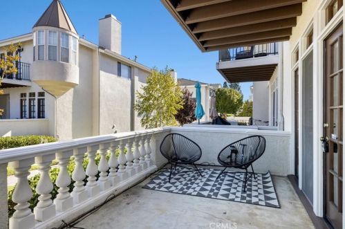 4266 Spencer St, Torrance CA  90503-2444 exterior