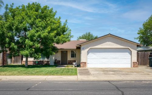231 Kathleen Ave, Valley Home, CA 95361-3250