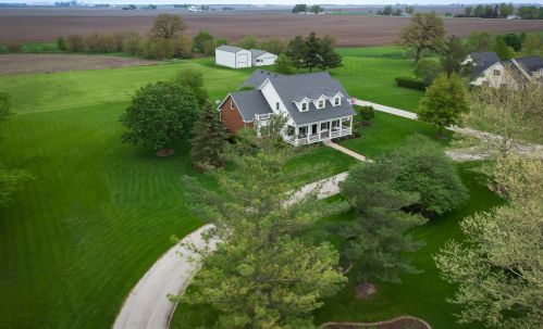 1803 Howard St, Swygert IL  61764-9411 exterior