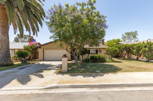 1501 Rock Springs Rd, San Marcos, CA 92069-3278