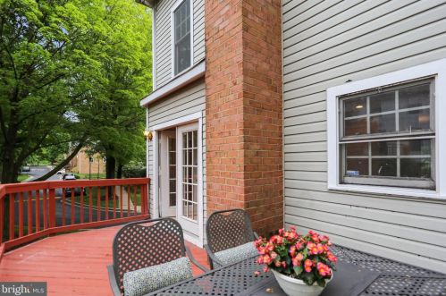 10946 Rocky Mount Way, Silver Spring MD 20902-3687 exterior